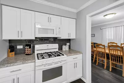 80 Essex Road, Elk Grove Village, IL 60007 - Photo 31