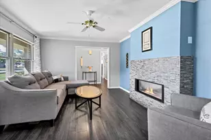 80 Essex Rd, Elk Grove Village, IL 60007 - Photo 29