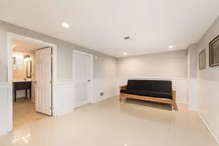 7807 W Summerdale Ave, Chicago, IL 60656 - Photo 11