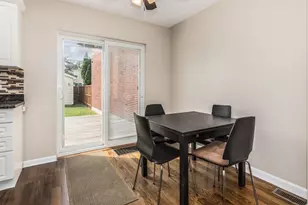 7807 W Summerdale Ave, Chicago, IL 60656 - Photo 5