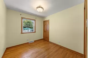 207 S Wilmette Ave, Westmont, IL 60559 - Photo 17