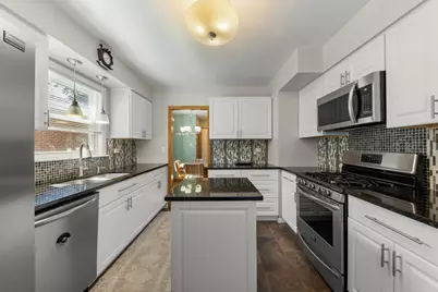 207 S Wilmette Avenue, Westmont, IL 60559 - Photo 5
