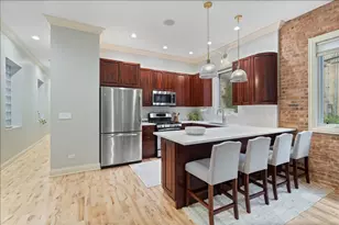 1355 W Erie St, Chicago, IL 60622 - Photo 9
