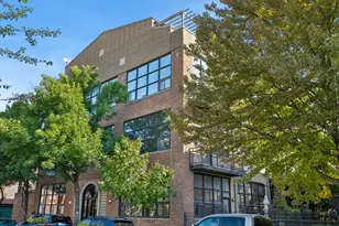1137 N Wood St, Chicago, IL 60622 - Photo 1