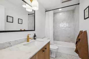 1137 N Wood St, Chicago, IL 60622 - Photo 9
