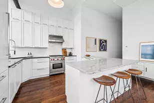1137 N Wood St, Chicago, IL 60622 - Photo 3