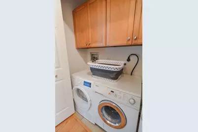 25 E Superior Street #3701, Chicago, IL 60611 - Photo 25