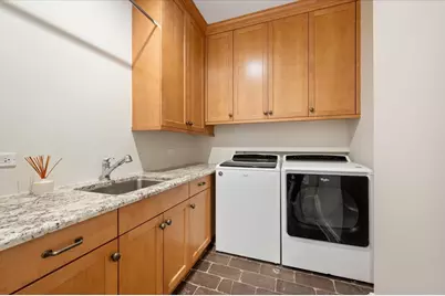 2855 Sheridan Place, Evanston, IL 60201 - Photo 25
