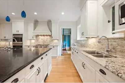 2855 Sheridan Place, Evanston, IL 60201 - Photo 11