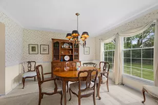 1303 W Crooked Willow Ln, Palatine, IL 60067 - Photo 11