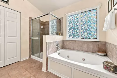 3331 Montgomery Drive, Lake in the Hills, IL 60156 - Photo 23