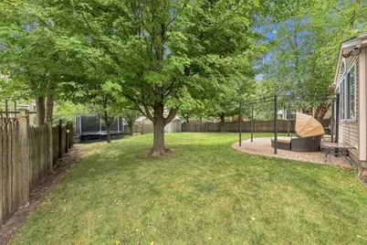 3331 Montgomery Drive, Lake in the Hills, IL 60156 - Photo 41