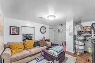 2134 S Fairfield Ave, Chicago, IL 60608 - Photo 21