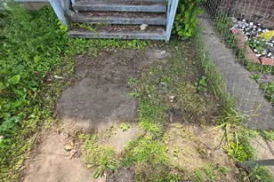 11940 S Wallace St, Chicago, IL 60628 - Photo 5