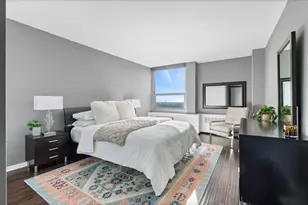 1255 N Sandburg Terrace, Chicago, IL 60610 - Photo 9