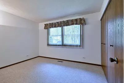 132 S Staffire Drives, Schaumburg, IL 60193 - Photo 25