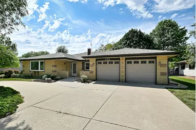 132 S Staffire Drives, Schaumburg, IL 60193 - Photo 1