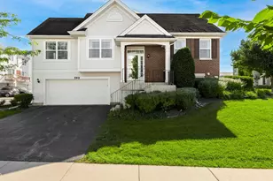 599 Treble Ln, Volo, IL 60073 - Photo 1