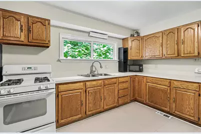 6N872 Fox River Avenue, Saint Charles, IL 60174 - Photo 7
