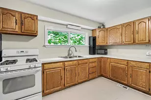 6n872 Fox River Ave, Saint Charles, IL 60174 - Photo 7