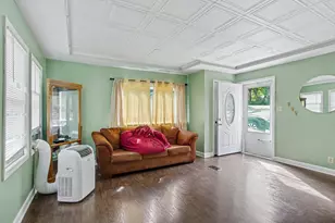 6n872 Fox River Ave, Saint Charles, IL 60174 - Photo 5