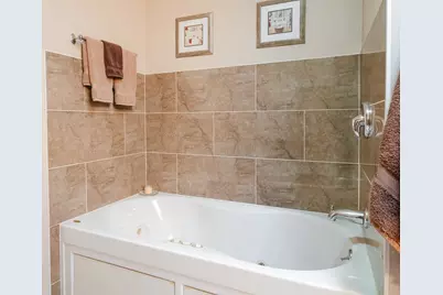 38315 N 5th Avenue, Spring Grove, IL 60081 - Photo 19