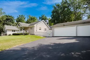 38315 N 5th Ave, Spring Grove, IL 60081 - Photo 3