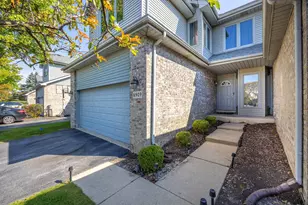 6909 Lexington Ct, Tinley Park, IL 60477 - Photo 1