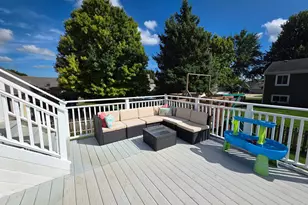 4749 Oregon Trail, McHenry, IL 60050 - Photo 9