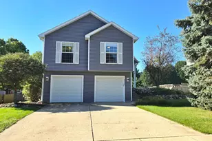 4749 Oregon Trail, McHenry, IL 60050 - Photo 1