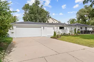 132 Mohawk Dr, Clarendon Hills, IL 60514 - Photo 33