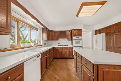 9S041 Stearman Drive, Naperville, IL 60564 - Photo 11