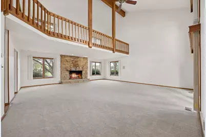 9S041 Stearman Drive, Naperville, IL 60564 - Photo 5