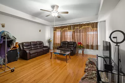 6431 N California Avenue, Chicago, IL 60645 - Photo 19