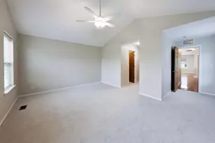 2900 Glacier Way, Wauconda, IL 60084 - Photo 23
