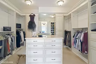 55 E Erie St, Chicago, IL 60610 - Photo 27