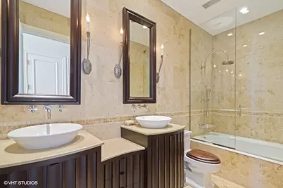 55 E Erie Street #5302, Chicago, IL 60610 - Photo 35