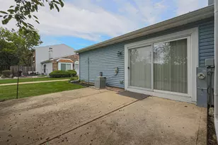 2003 Sudbury Dr, Hoffman Estates, IL 60169 - Photo 45
