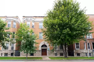 4852 S Prairie Ave, Chicago, IL 60615 - Photo 1