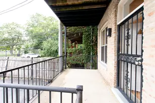 4852 S Prairie Ave, Chicago, IL 60615 - Photo 11