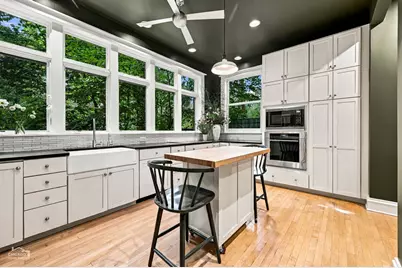 1364 E 49th Street, Chicago, IL 60615 - Photo 15