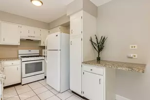 2141 Greystone Pl, Hoffman Estates, IL 60169 - Photo 15