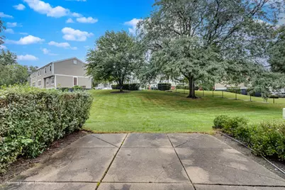 2141 Greystone Place, Hoffman Estates, IL 60169 - Photo 3