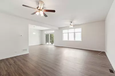 35 Olympus Drive, Tinley Park, IL 60477 - Photo 5