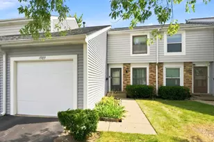 1989 Georgetown Ln, Hoffman Estates, IL 60169 - Photo 5
