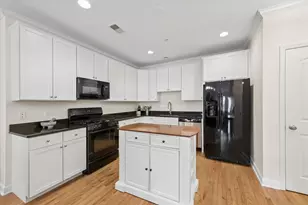 110 S Marion St, Oak Park, IL 60302 - Photo 7