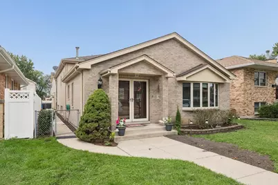 7645 W Rascher Avenue, Chicago, IL 60656 - Photo 1