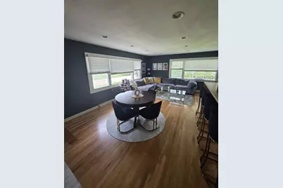 331 E Lake Avenue, Glenview, IL 60025 - Photo 11