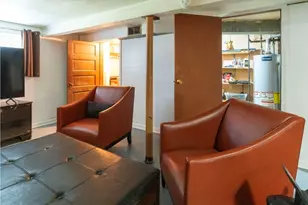 6523 S Fairfield Ave, Chicago, IL 60629 - Photo 17