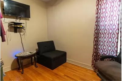 6523 S Fairfield Avenue, Chicago, IL 60629 - Photo 9